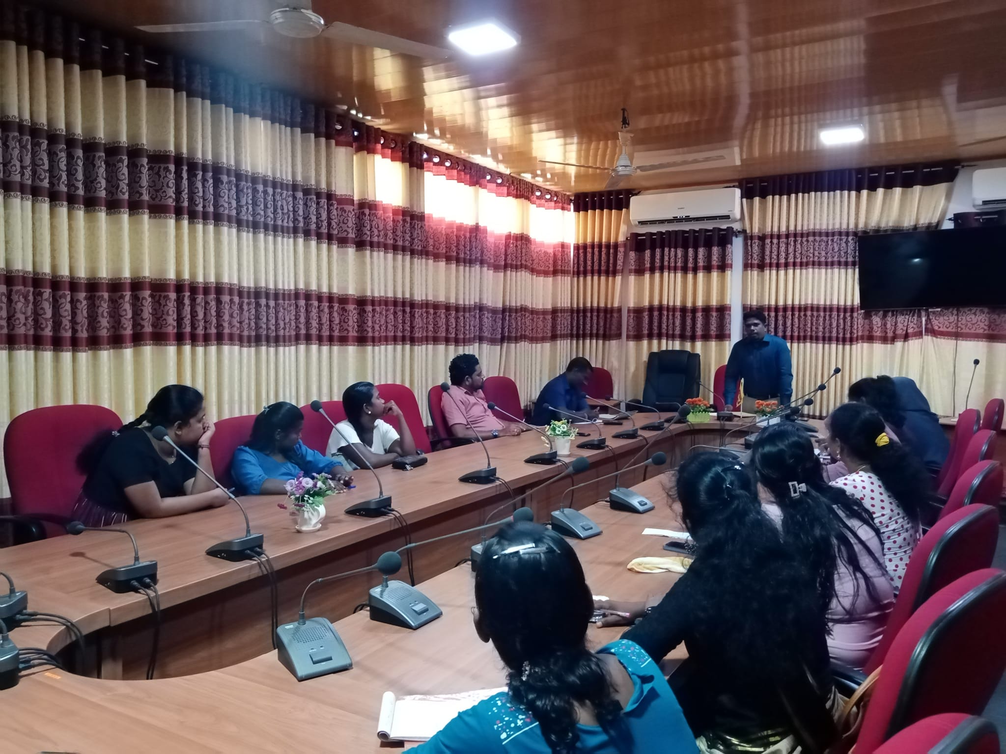 Capacity building for Democratic Forum - Valaichenai